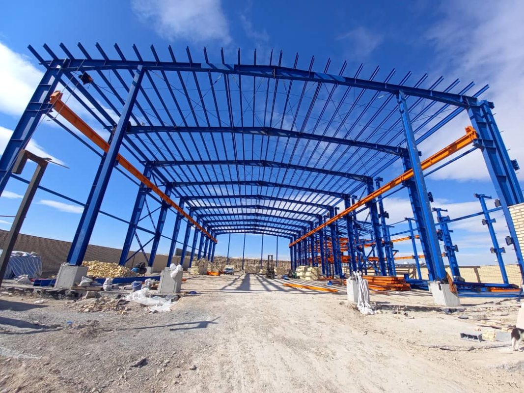 ایستا سازه توسعه آفاق ساخت و نصب انواع سازه های فلزی ساختمانی